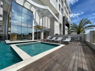 Apartamento com 2 Quartos para alugar, 85m² no Mariscal, Bombinhas
