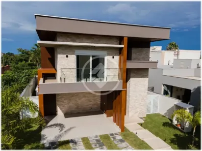 Casa de Condomínio com 4 Quartos à venda, 284m² no Jardim Itália, Cuiabá