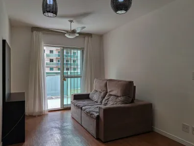 Apartamento com 2 Quartos para alugar, 94m² no Teixeiras, Juiz de Fora