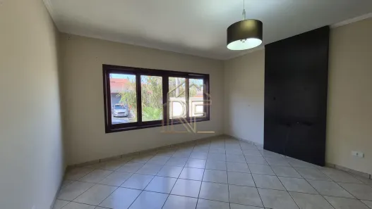 Casa de Condomínio com 3 Quartos à venda, 160m² no Roncáglia, Valinhos