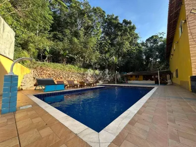 Sobrado com 5 Quartos à venda, 105m² no Verde Mar, Caraguatatuba