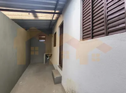 Casa com 1 Quarto para alugar, 40m² no Jardim Canadá, Nova Lima