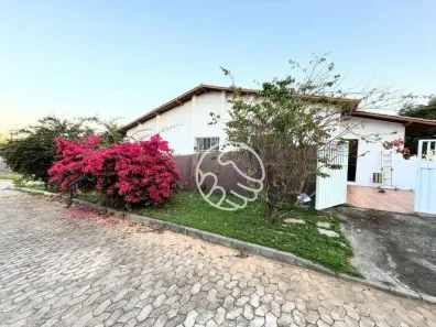 Casa com 7 Quartos à venda, 400m² no Setiba, Guarapari