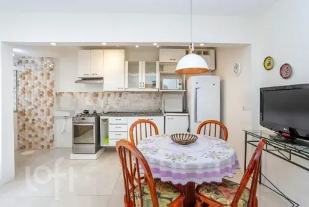 Apartamento com 2 Quartos à venda, 55m² no Petrópolis, Porto Alegre