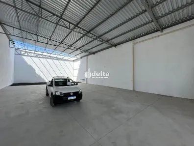 Ponto Comercial para alugar, 306m² no Pacaembu, Uberlândia
