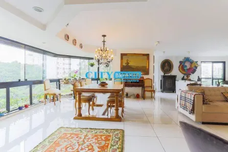 Apartamento com 3 Quartos à venda, 211m² no Vila Suzana, São Paulo