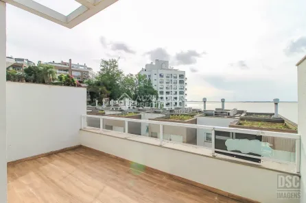 Casa de Condomínio com 3 Quartos à venda, 253m² no Praia de Belas, Porto Alegre