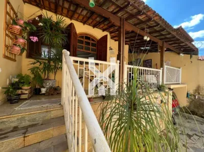 Casa com 2 Quartos à venda, 160m² no Planalto, Belo Horizonte