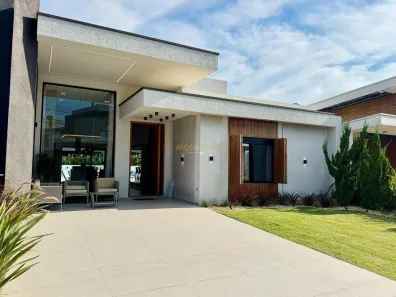 Casa de Condomínio com 3 Quartos à venda, 154m² no XANGRI-LÁ, Xangri-lá