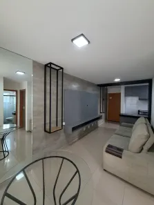 Apartamento com 2 Quartos para alugar, 46m² no Jardim América, Maringá