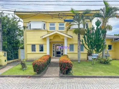 Casa de Condomínio com 4 Quartos à venda, 382m² no Itaipu, Niterói