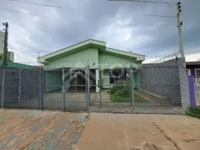 Casa com 4 Quartos à venda, 250m² no Jardim Nova Santa Paula, São Carlos