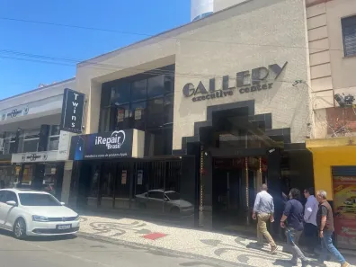 Ponto Comercial à venda, 127m² no Centro, Curitiba