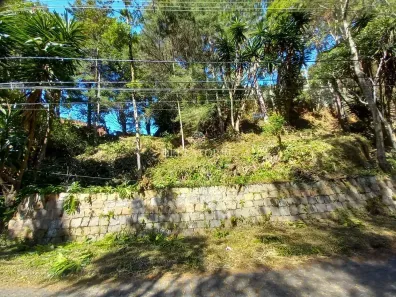 Lote/Terreno à venda, 670m² no Cascata dos Amores, Teresópolis