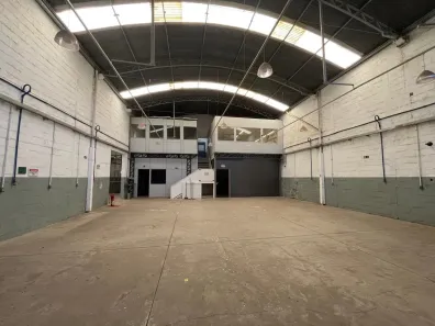 Galpão/Depósito/Armazém para alugar, 648m² no Jardim São Pedro, Hortolândia