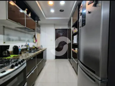Apartamento com 4 Quartos à venda, 280m² no Icaraí, Niterói