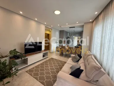 Casa com 3 Quartos para alugar, 300m² no Vila Campestre, São Paulo