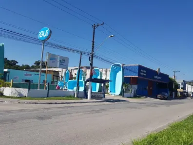 Ponto Comercial para alugar, 900m² no Pontal de Santa Marina, Caraguatatuba