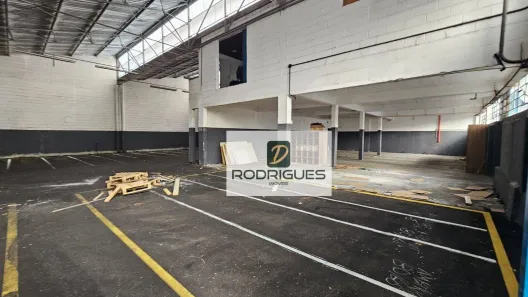 Galpão/Depósito/Armazém para alugar, 3800m² no Jardim Bom Pastor, Santo André