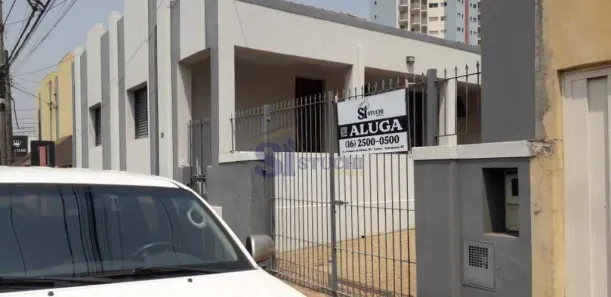 Imóvel Comercial com 4 Quartos para alugar, 120m² no Centro, Araraquara