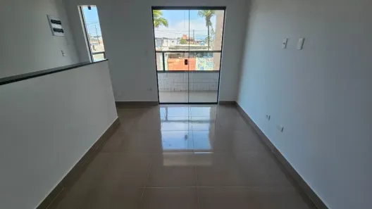 Casa de Condomínio com 2 Quartos à venda, 68m² no Esmeralda, Praia Grande