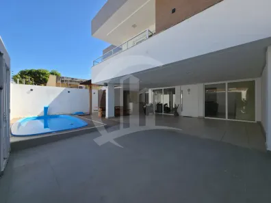 Casa com 4 Quartos à venda, 300m² no Farolândia, Aracaju