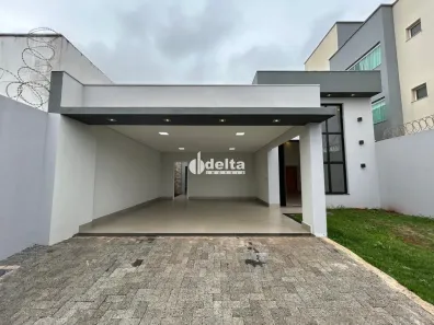 Casa com 3 Quartos à venda, 180m² no Novo Mundo, Uberlândia