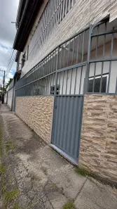 Casa com 2 Quartos para alugar, 60m² no Alto da Cruz, Camaçari