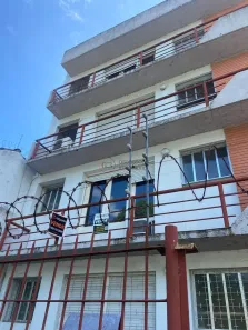 Apartamento com 3 Quartos para alugar, 110m² no Centro, Pelotas