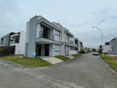 Casa de Condomínio com 3 Quartos à venda, 130m² no Beira Rio, Biguaçu