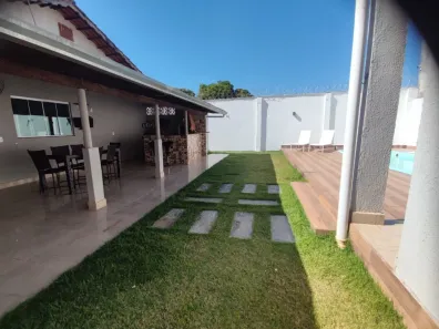 Casa com 3 Quartos à venda, 260m² no Anhanguera, Goiânia