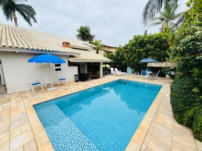 Casa de Condomínio com 4 Quartos à venda, 400m² no Balneário Praia do Pernambuco, Guarujá