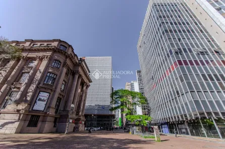Ponto Comercial para alugar, 596m² no Centro Histórico, Porto Alegre