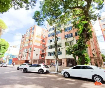 Apartamento com 3 Quartos para alugar, 118m² no Nazaré, Belém