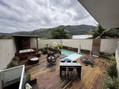 Casa de Condomínio com 5 Quartos à venda, 450m² no Campo Grande, Rio de Janeiro