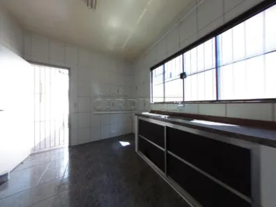 Casa com 2 Quartos para alugar, 120m² no Jardim Adalberto Frederico de Oliveira Roxo I, Araraquara