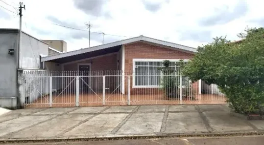 Casa com 3 Quartos à venda, 200m² no Vila de Vecchi, Jundiaí