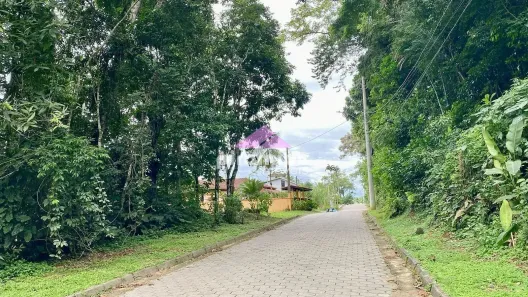 Lote/Terreno à venda, 303m² no Verde Mar, Caraguatatuba
