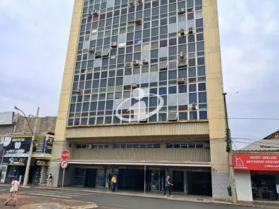 Sala Comercial para alugar, 70m² no Centro, Uberlândia