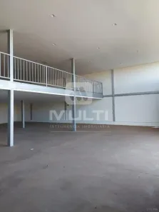 Casa com 1 Quarto à venda, 388m² no Santa Mônica, Uberlândia