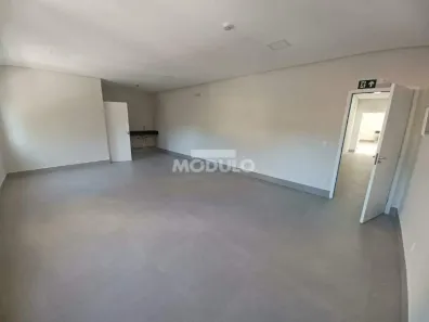 Sala Comercial para alugar, 50m² no Centro, Uberlândia