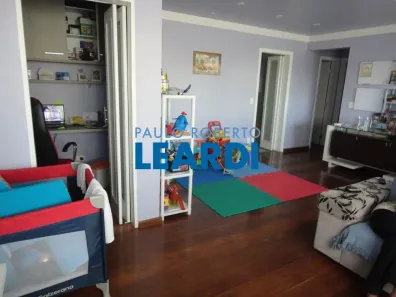 Apartamento com 3 Quartos à venda, 140m² no Saúde, São Paulo