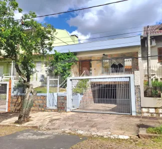 Casa com 3 Quartos à venda, 170m² no Vila Ipiranga, Porto Alegre