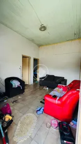 Casa com 5 Quartos à venda, 160m² no Vila Redenção, Goiânia