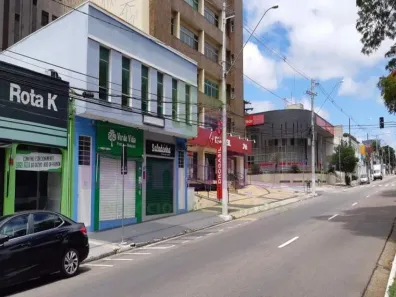 Sala Comercial para alugar, 180m² no Anhangabaú, Jundiaí