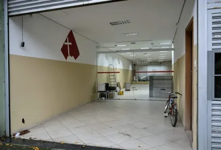 Ponto Comercial para alugar, 55m² no Vila Guarani (Z Sul), São Paulo