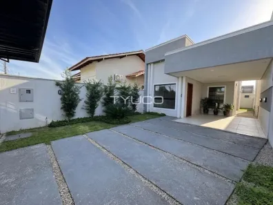 Casa com 2 Quartos à venda, 125m² no Centro, Tijucas