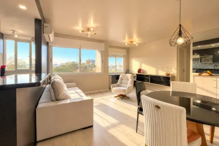 Apartamento com 2 Quartos à venda, 66m² no Vila Ipiranga, Porto Alegre