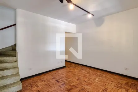 Casa com 3 Quartos à venda, 130m² no Vila Hamburguesa, São Paulo