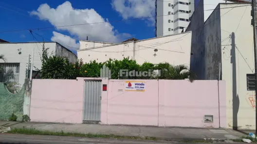 Casa com 3 Quartos à venda, 360m² no José Bonifácio, Fortaleza